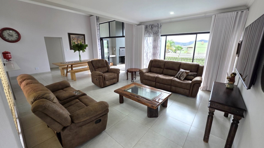 3 Bedroom Property for Sale in Kosmos Ridge North West